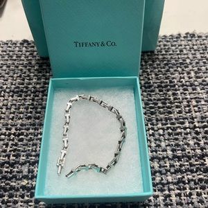 Tiffany & Co. Wide T link bracelet